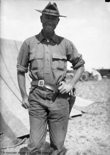 roy-chapman-andrews-standing-james-b-shackelford-AMNH.jpg