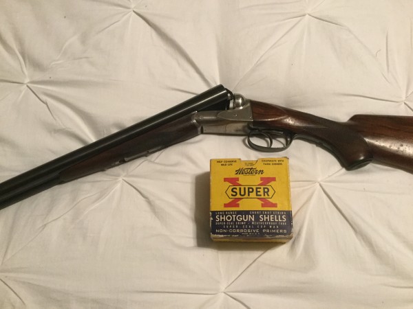 8345C0AA-322A-4D8D-84AD-531E46BE88F6.jpeg (1.79 MiB) Viewed 5780 times Finally found a HE in great condition. It is a 1926 HE with 30 in barrels. Shot my first duck with it today.