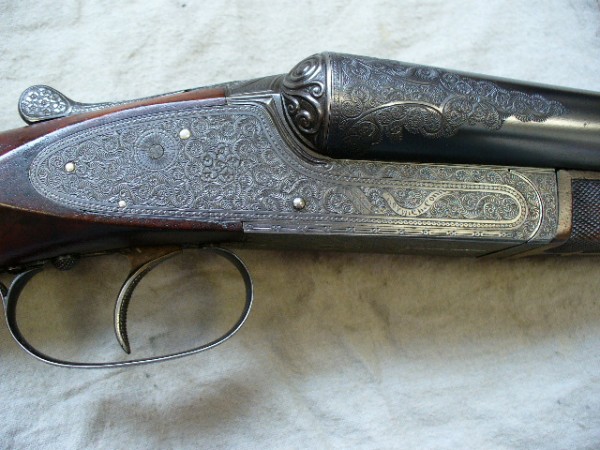 8952 01 Frank Tobin's gun.jpg